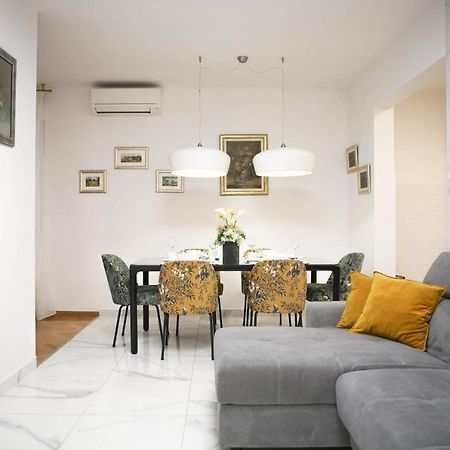 New & Luxury Apartment Tony Split Extérieur photo